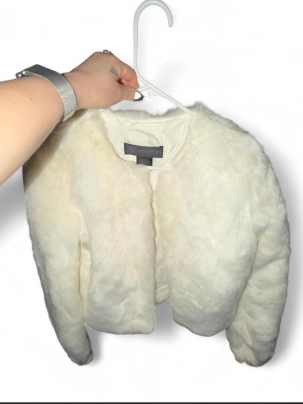 Kardashian Kollection Women's Cream Faux Fur Cropped Jacket